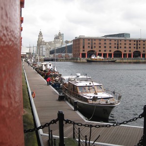 Liverpool iXus 136