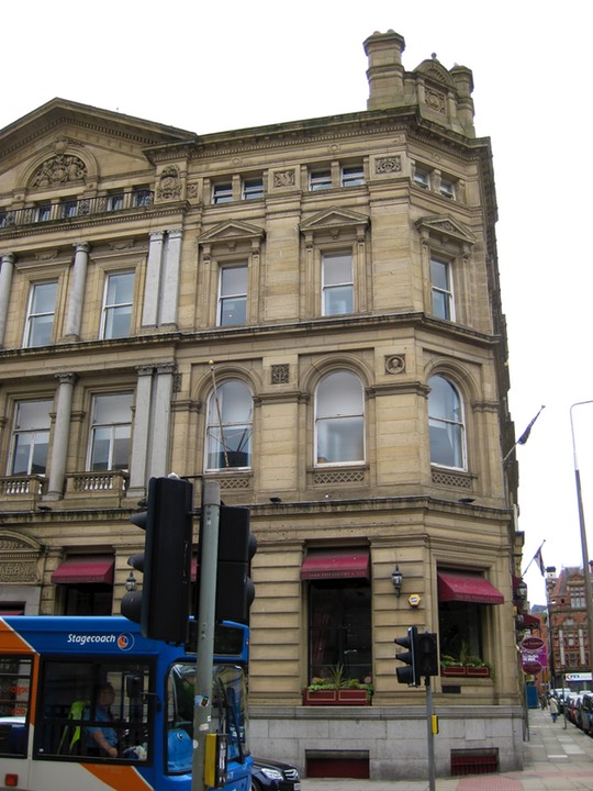 Liverpool iXus 5